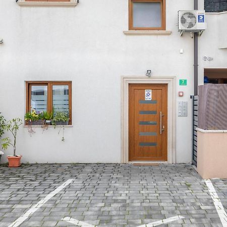 Apartment Bailey Pula Ngoại thất bức ảnh