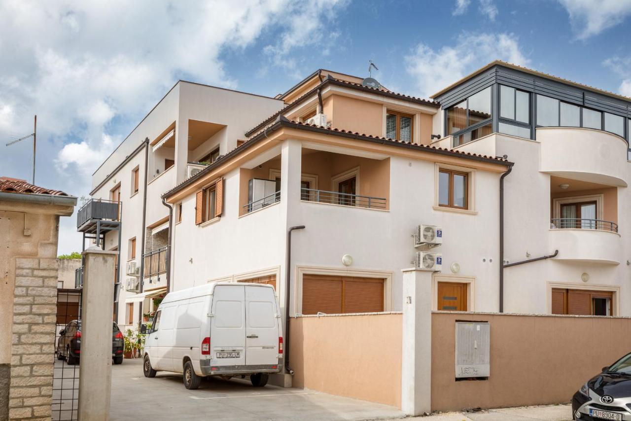Apartment Bailey Pula Ngoại thất bức ảnh